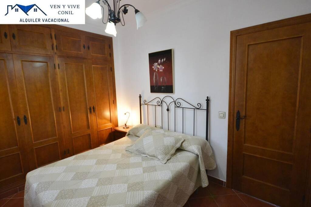 Chalet Con Piscina Privada En Conil โกนิล เด ลาฟรอนเตรา ภายนอก รูปภาพ